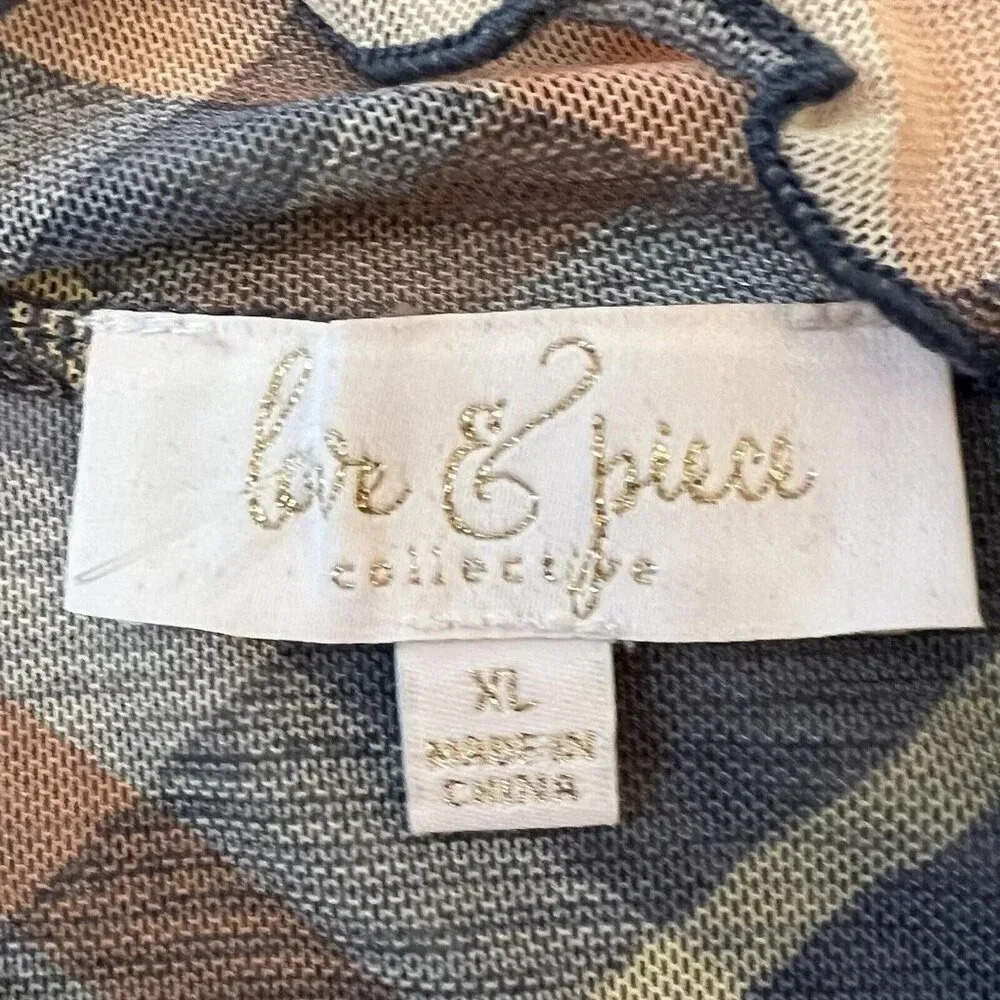 Love & Piece Sheer Cropped Top Size XL Plaid Blue Pink White Stretch NWT - Picture 4 of 9